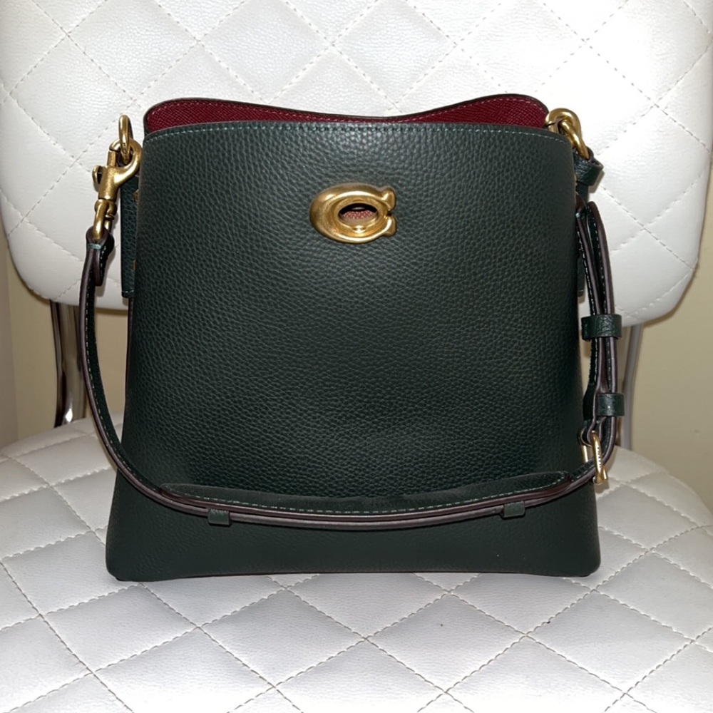Coach shoulder/hand bag